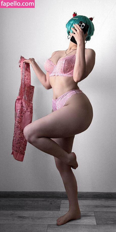 Qiandaiyiyu naked pornstar pictures