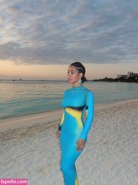 adolladola pornstar xxx image