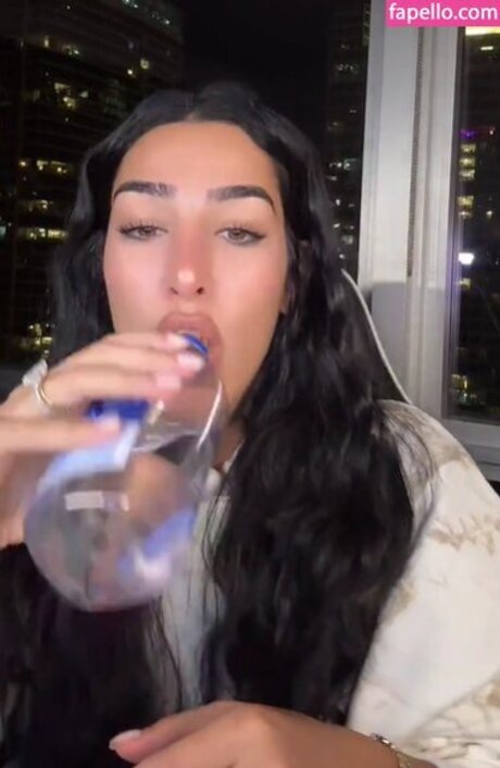 adolladola model adult image