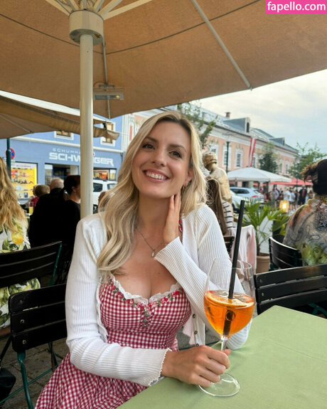 janina ejt adult star images