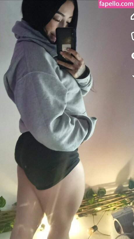 isa red hair model porn gallery