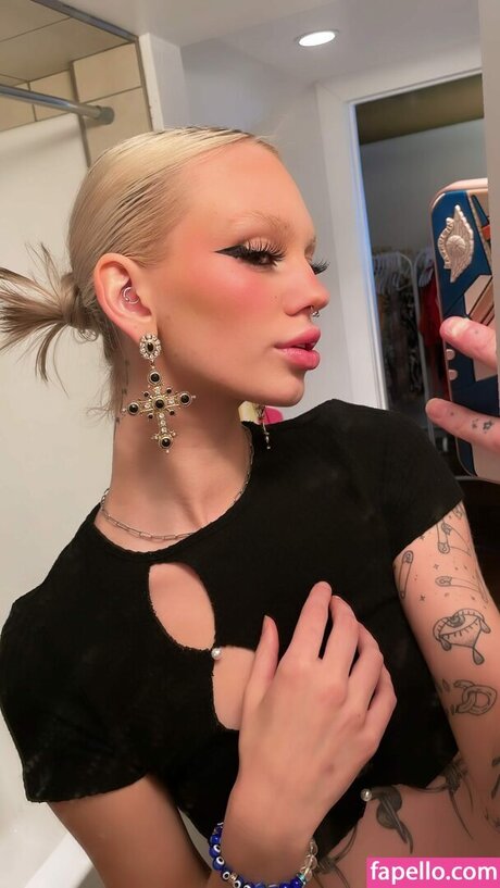 Gtayy STARGIRL nude star img