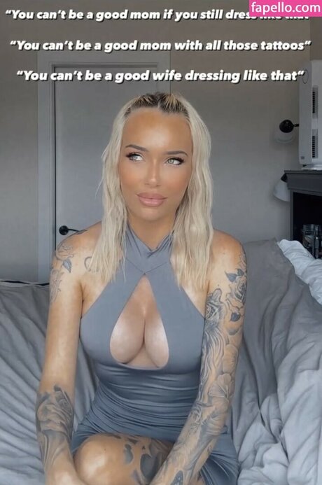 Caitlin Fladager exclusive model picture