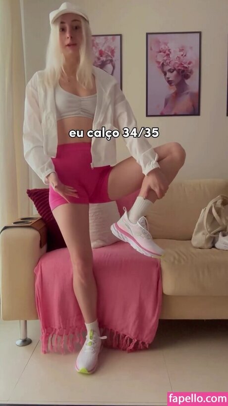 Renata Schneider star nudes archive