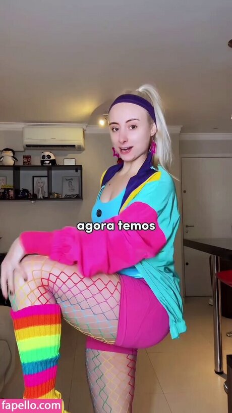 Renata Schneider star art pics