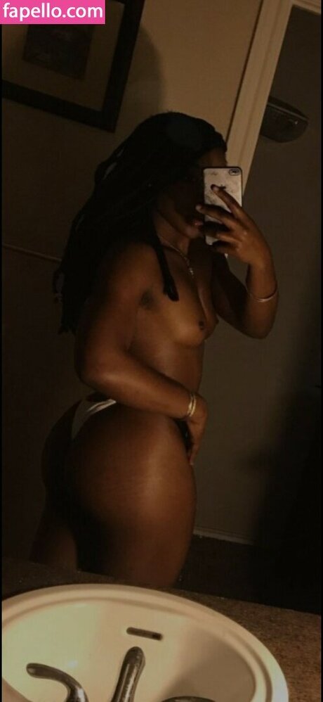 miss kiaraphillips model xxx images