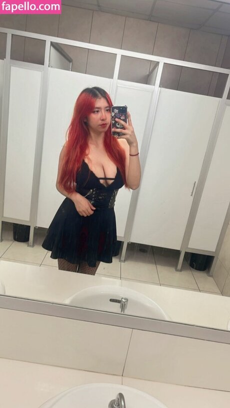 Vickjoy adult star image