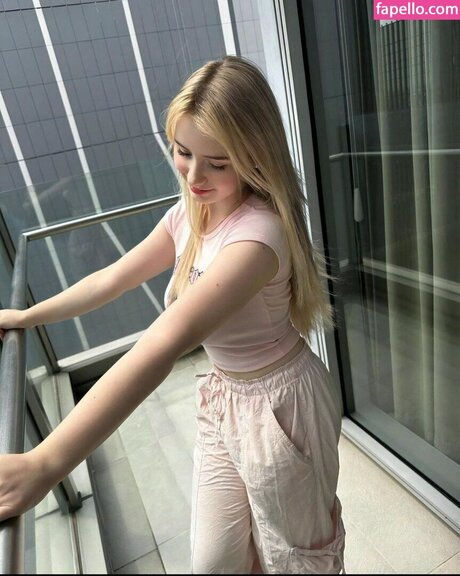 Bulebarbie official star nude image