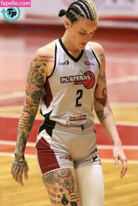 MsTattedbuckets high quality pornstar pics