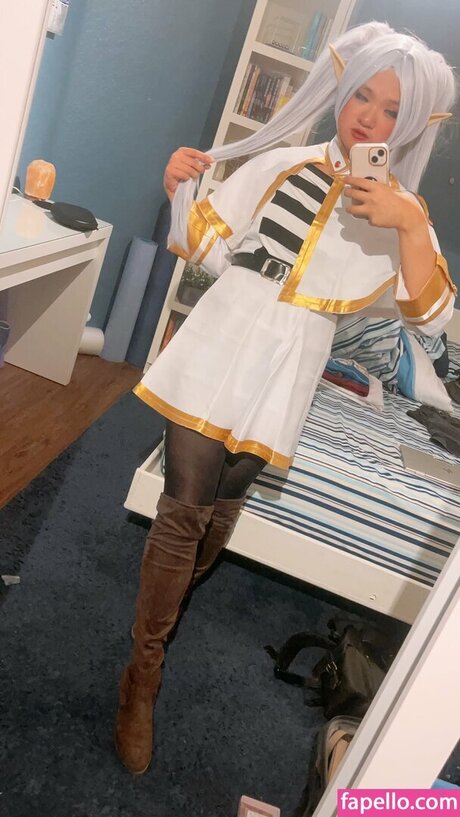 tarantunya model exclusive photos