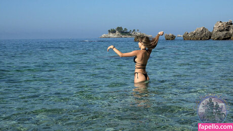 Girls HuntersBeauty pornstar hd img