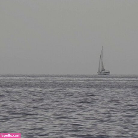 Girls HuntersBeauty model pornographic pictures