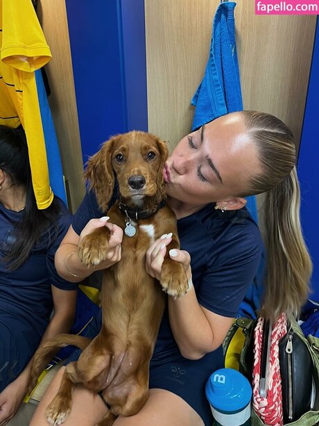 Julie Jorde pretty pornstar photos