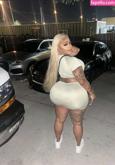 Only1lexx top pornstar pic