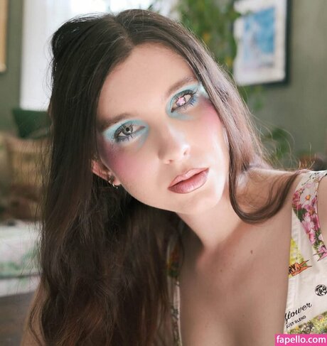 HeyMissTeacher best actress pics