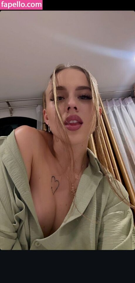 Dasha Grivina art actress photos