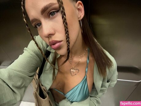 Dasha Grivina star sex images