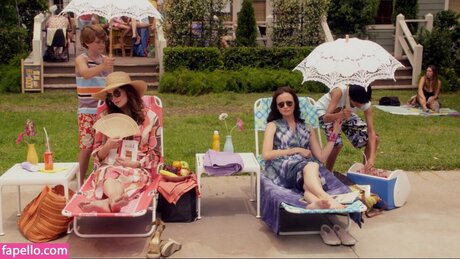 Alexis Bledel nudes star photos