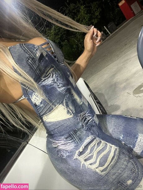 Mara Sade perfect pornstar pic