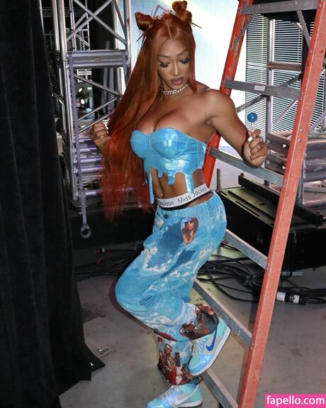 hairy redhead onlyfans hot picture