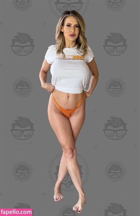 Gigi Dior pretty star photo