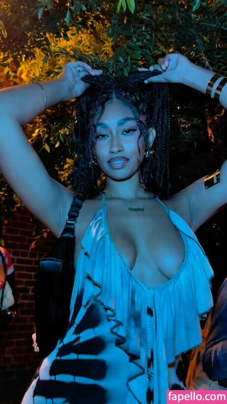 Jasmine Chola beautiful actress photo