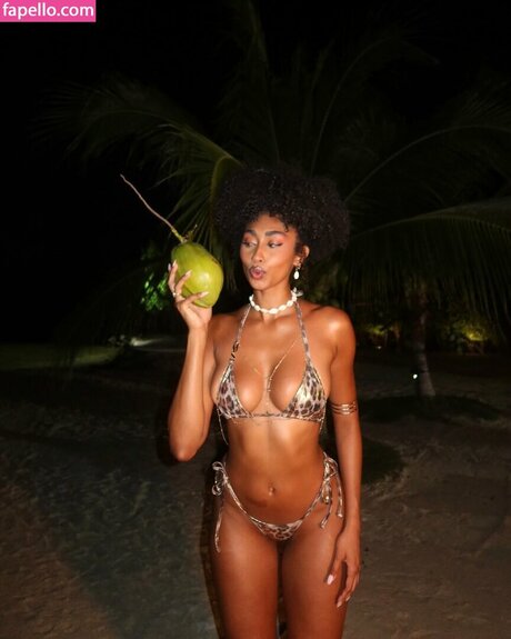 Jasmine Chola porn actress photo