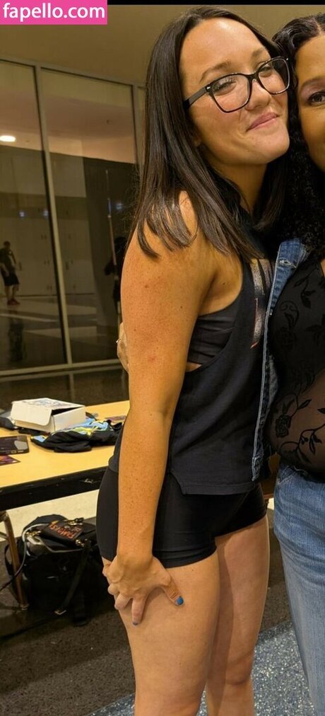 Izzy Moreno pornstar nice archive