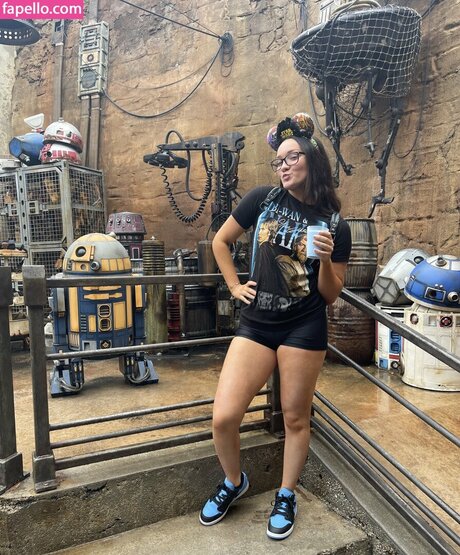 Izzy Moreno porn actress photos