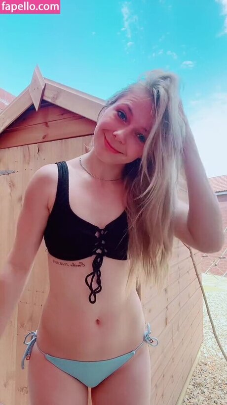 blonde yoga onlyfans pornos pics