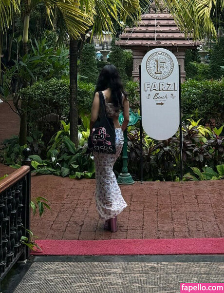 shradhaa 2110 pornstar gallery