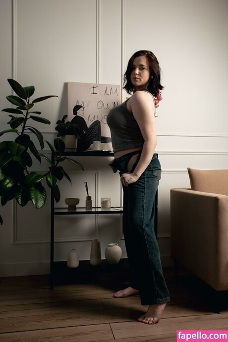 ThuBoppre star adult pic