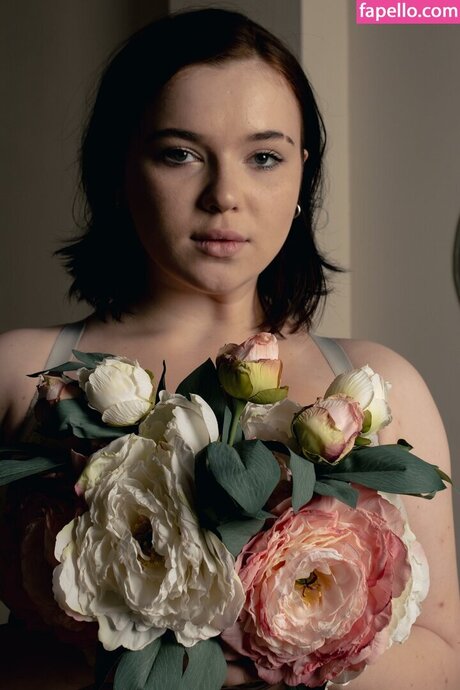 ThuBoppre star pornographic images