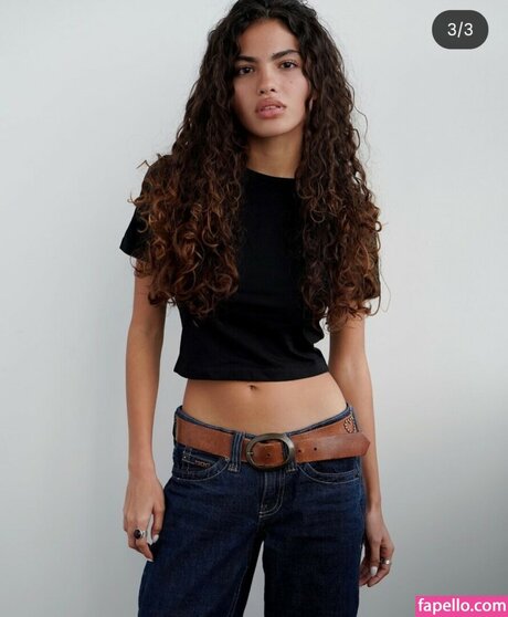 Keilani Lizbeth erotic actress pictures