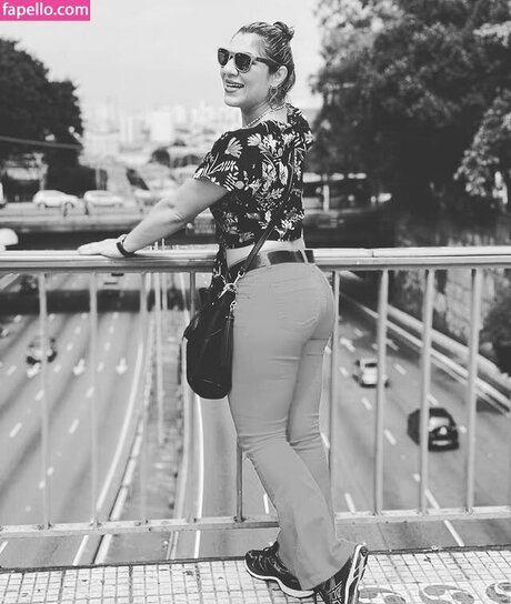 Bethe Correia erotic model photos