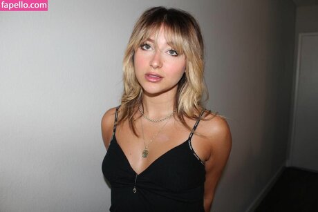 Katsiaryna Kavaleva beautiful pornstar img