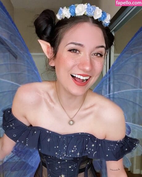 Brizzy Voices model beautiful img