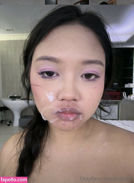 Jutirina Jutrinina_ pornstar sexy img