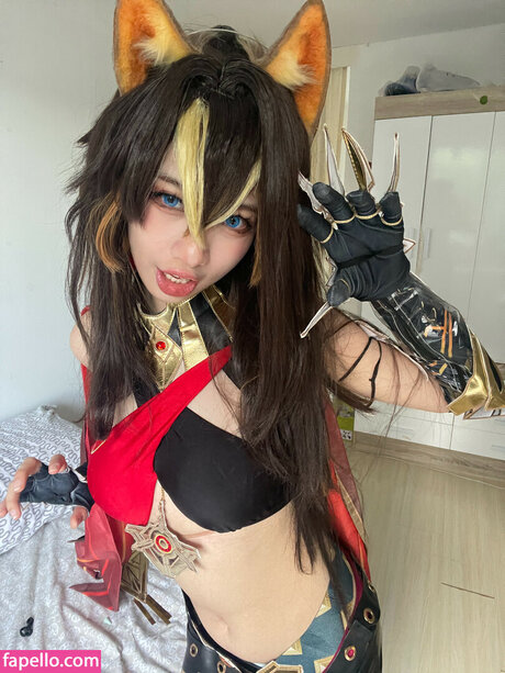 Kettsley pretty model photo