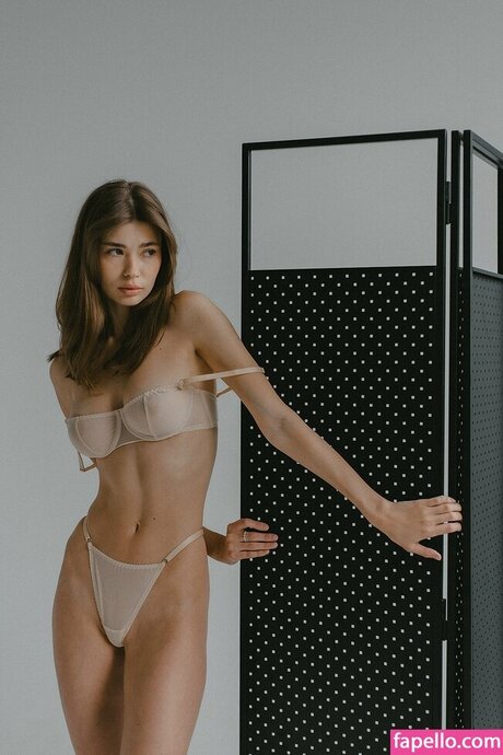 Anastasiia Mitina sexy model pictures