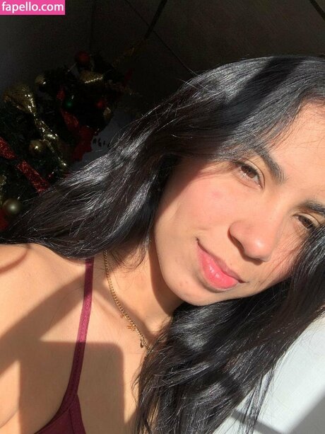 Maria Gutierrez hot star pictures