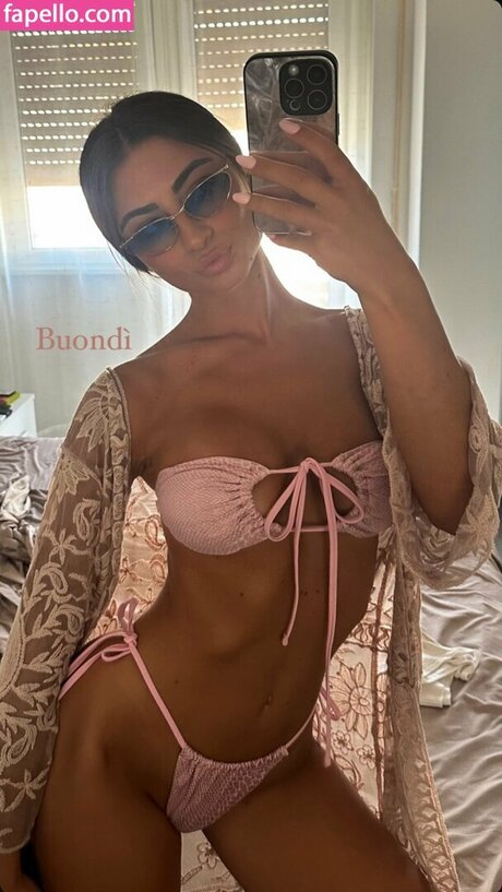 Melissasantachiara pornstar art gallery