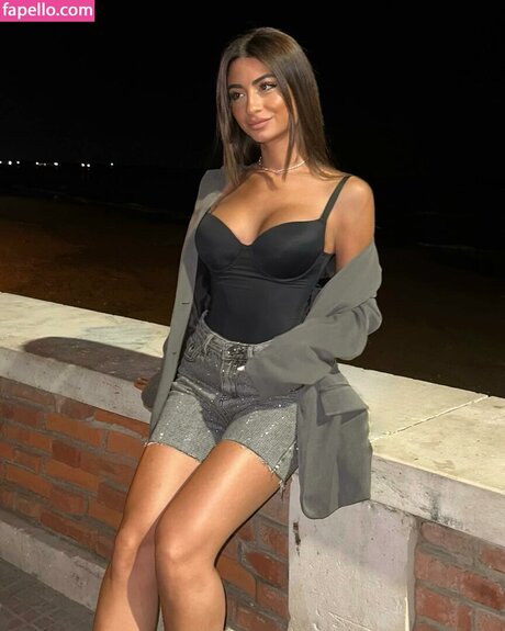 Melissasantachiara star hd pics