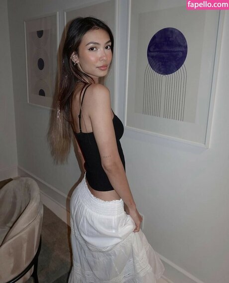 Chlo Gervais pretty pornstar gallery