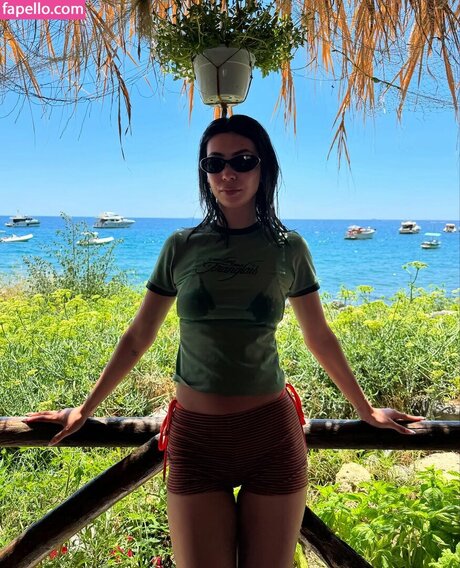 Chlo Gervais erotic pornstar img