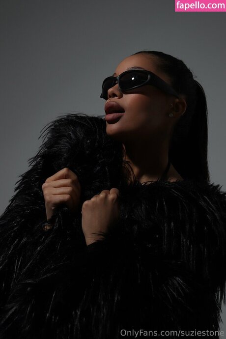 susiestone star xxx photos