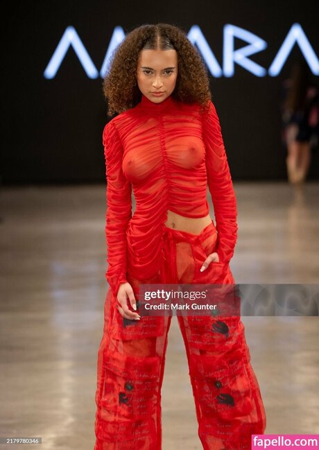 Gabby Lana model high quality picture