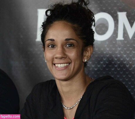 Amanda Serrano exclusive star pics