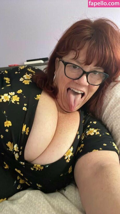 Grandma Nika free model pictures