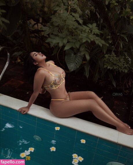 Debochan model pretty pics